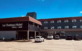 Camrose Le Chateau Hotel